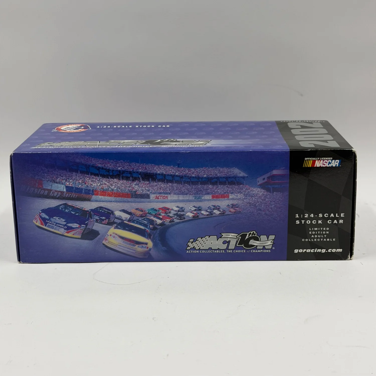 Action 2002 Dale Earnheart 1:24 Stock Car Model Car - Image 14
