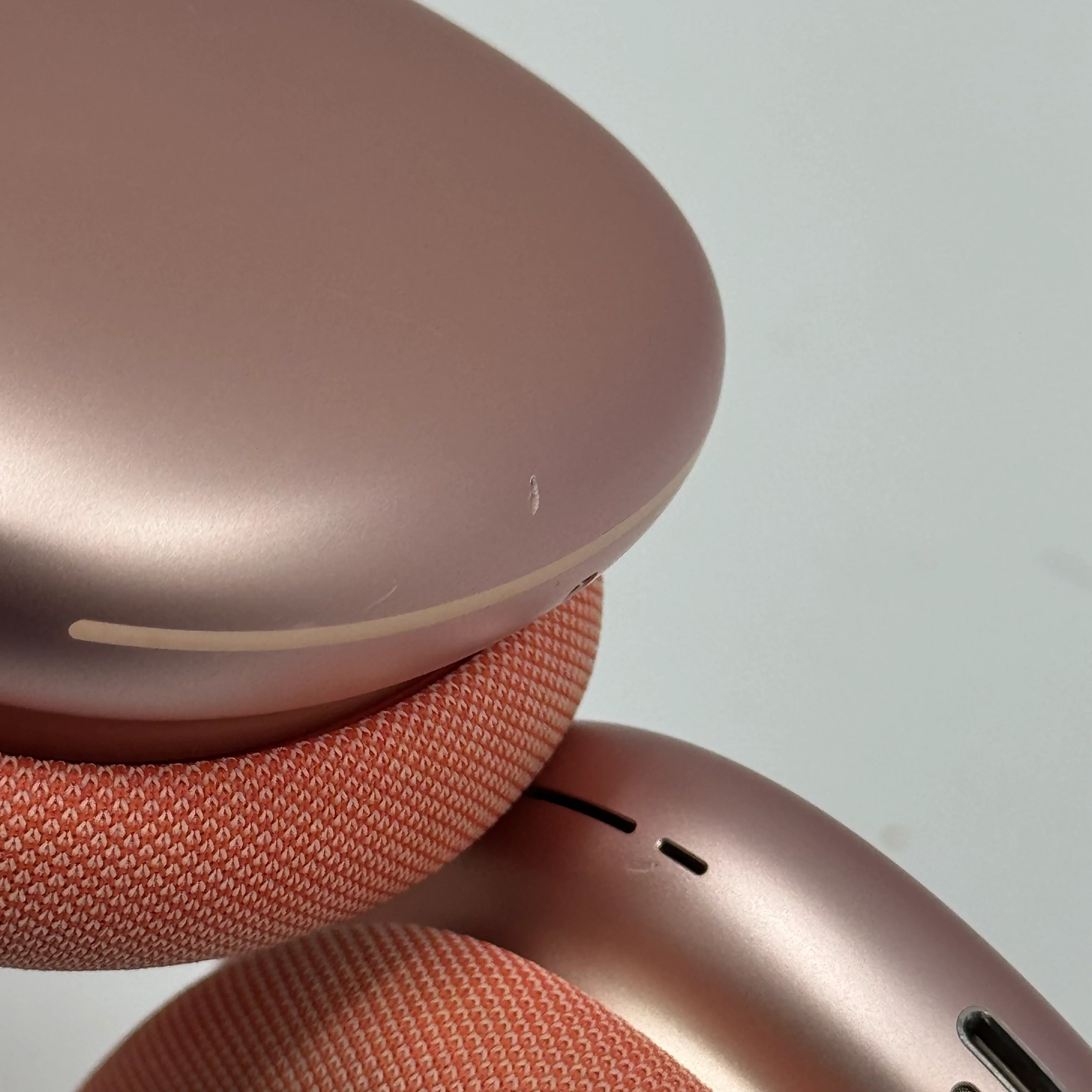 Apple AirPods Max Wireless Over-Ear Headphones Pink MGYM3AM/A - Image 9