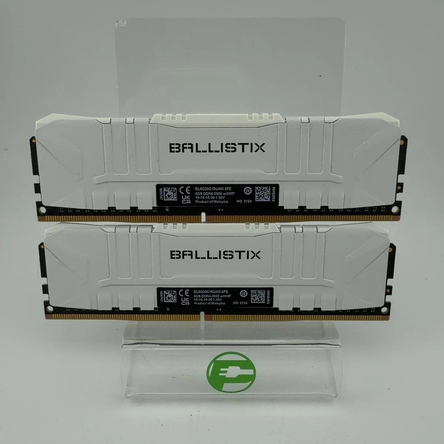 Crucial Ballistix 16GB (2x8GB) RAM DDR4 3000MHz BL8G30C15U4W.8FE - Image 2