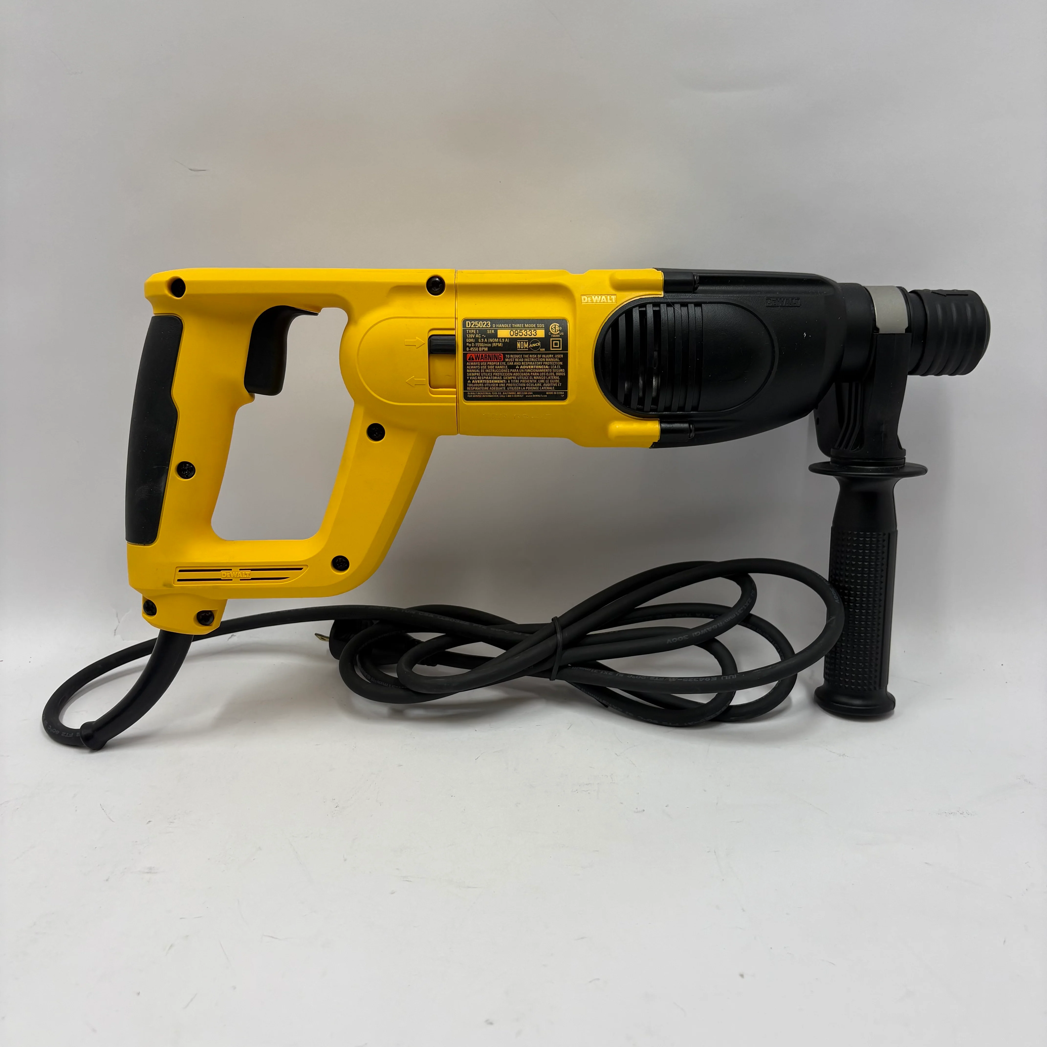DeWalt D25023 7/8" (22mm) Compact SDS Rotary Hammer D25023 - Image 2