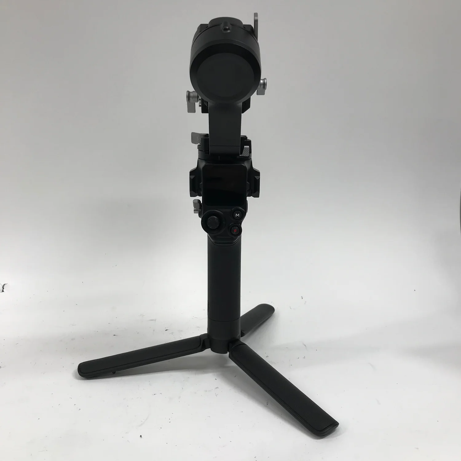 DJI RS 4 3-Axis Gimbal Stabilizer - Image 4
