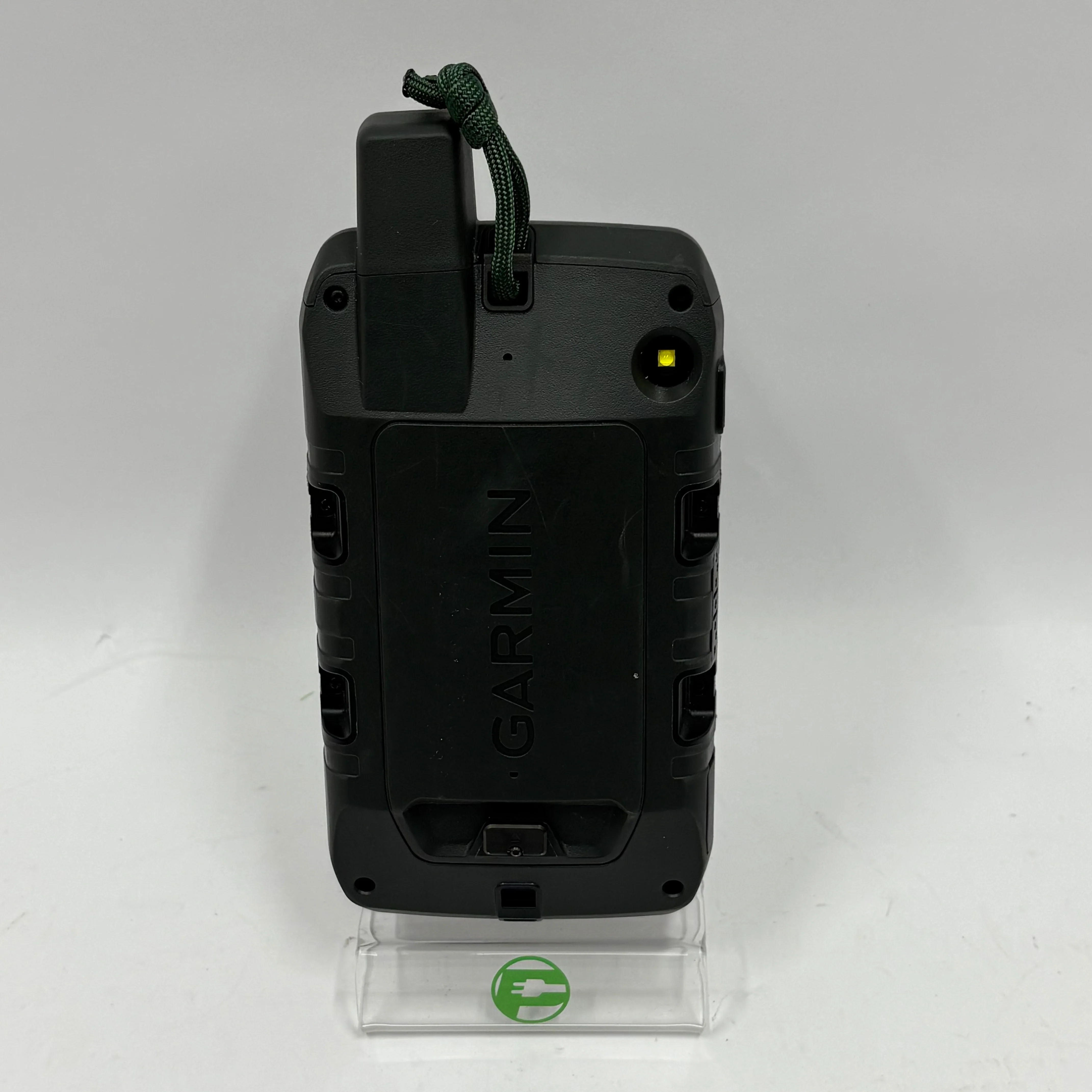 Garmin Montana 700 GPS Hand Held Hiking GPS 010-02133-00 - Image 3