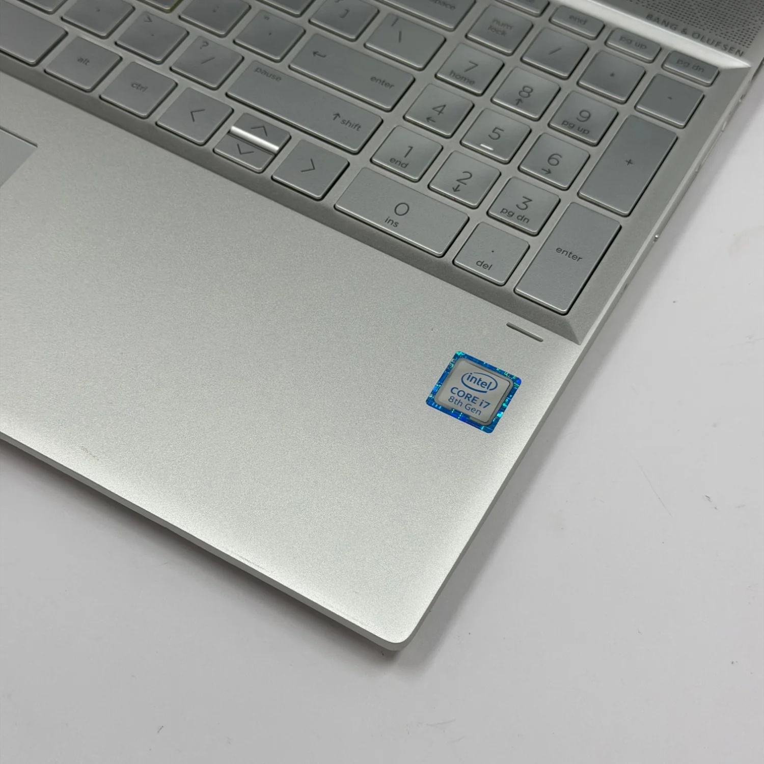 HP Envy X360 15.6" i7-8565U 1.8GHz 8GB RAM 1TB SSD - Image 9