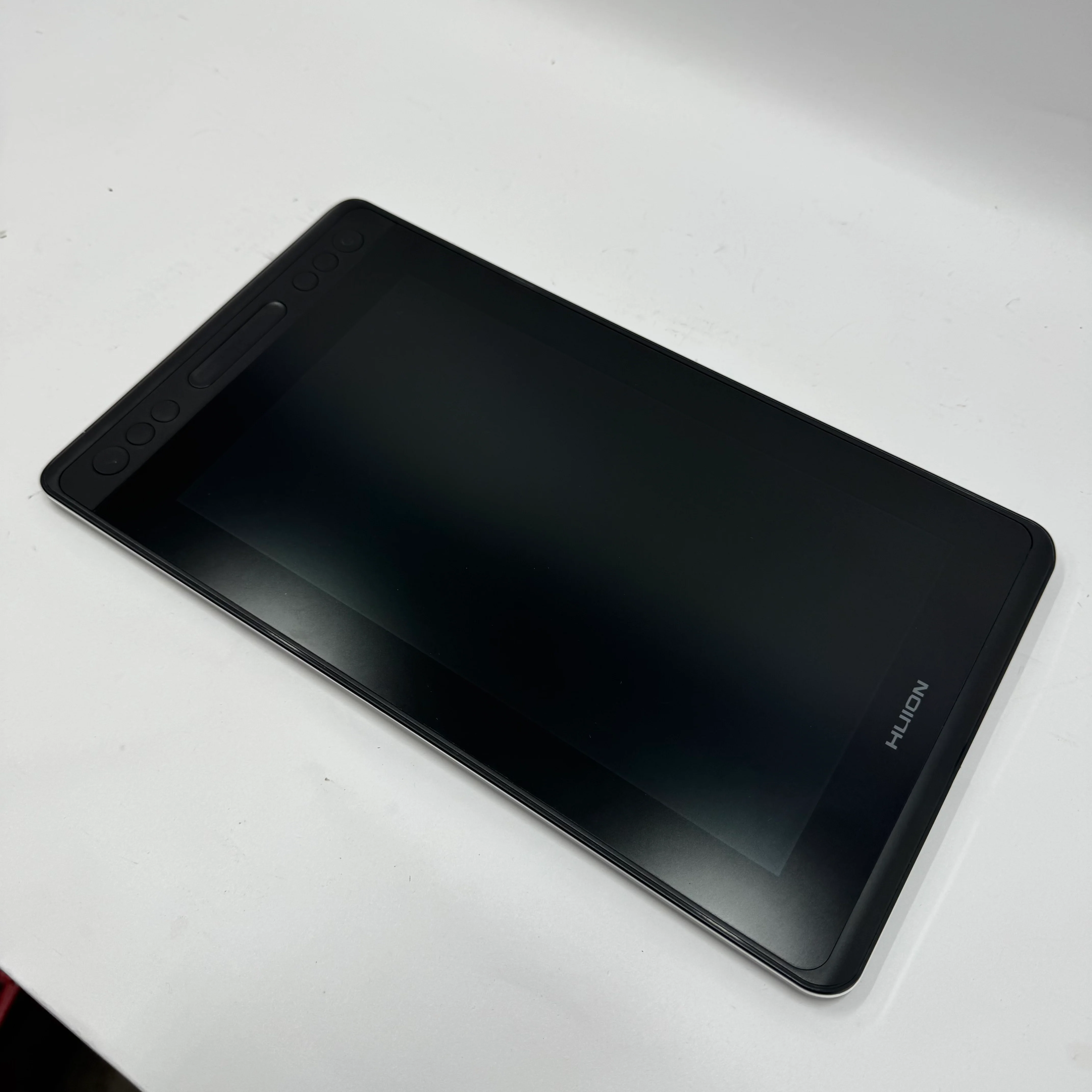 Huion Kamvas GT-116 Drawing Tablet - Image 3