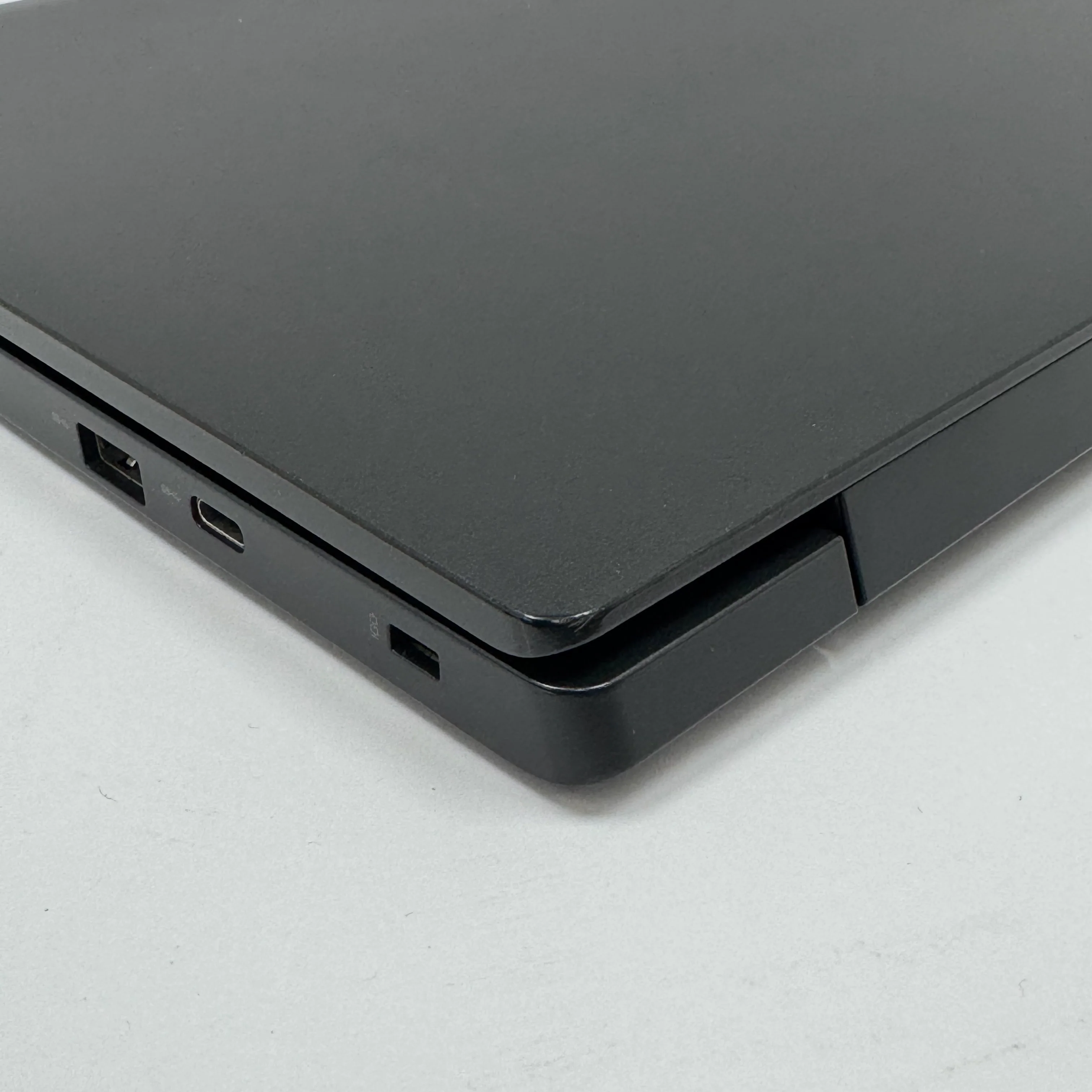 Lenovo Chromebook S340-14 Touch 81V30000US 14" Celeron N4000 4GB RAM 32GB SSD - Image 9