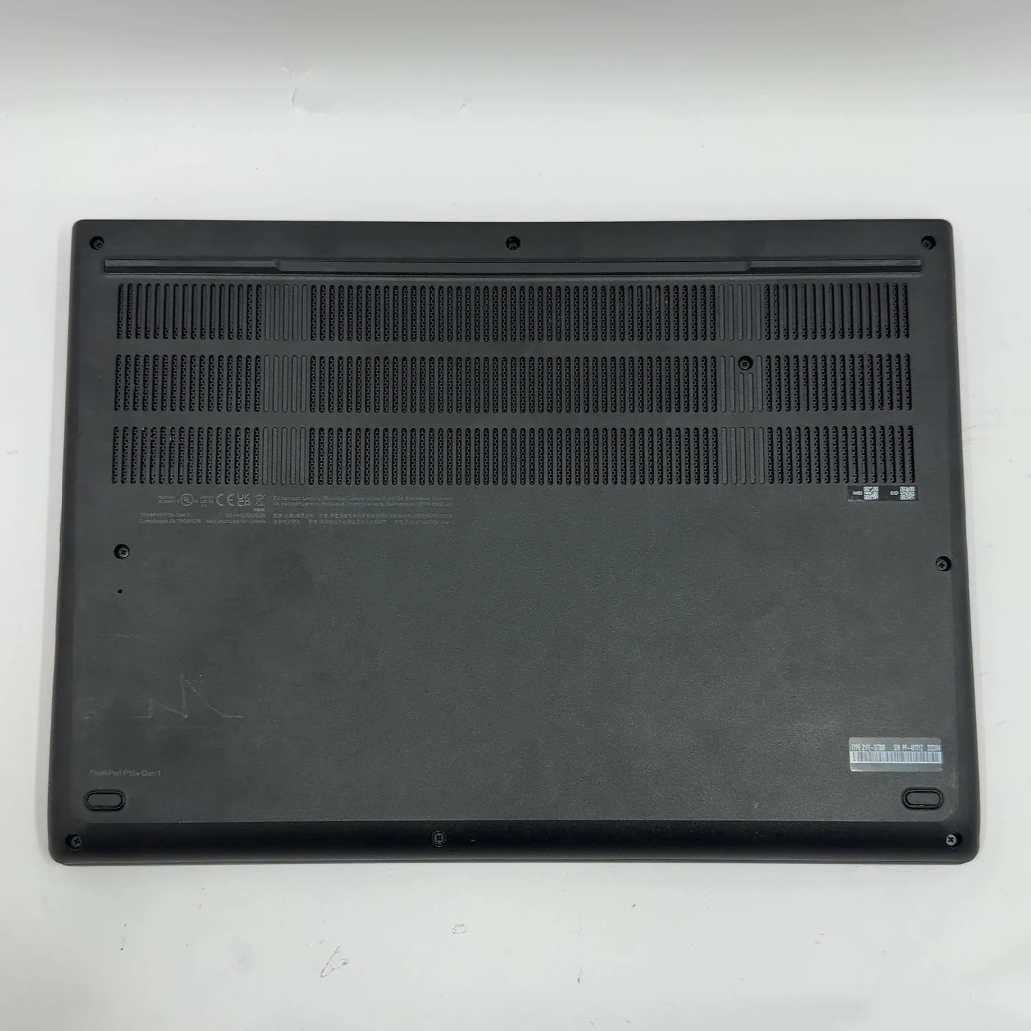 Lenovo ThinkPad P16v Gen 1 16" Ryzen 5 Pro 7640HS 16GB RAM 512GB SSD RTX A500 - Image 12