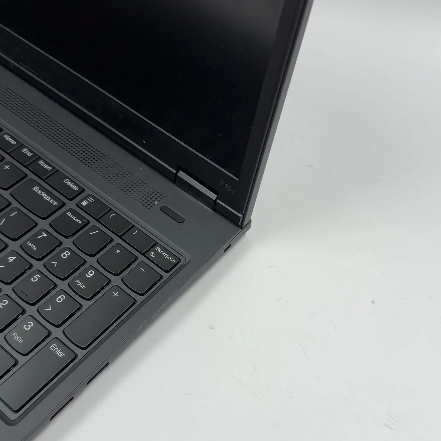 Lenovo ThinkPad P16v Gen 1 16" Ryzen 5 Pro 7640HS 16GB RAM 512GB SSD RTX A500 - Image 8