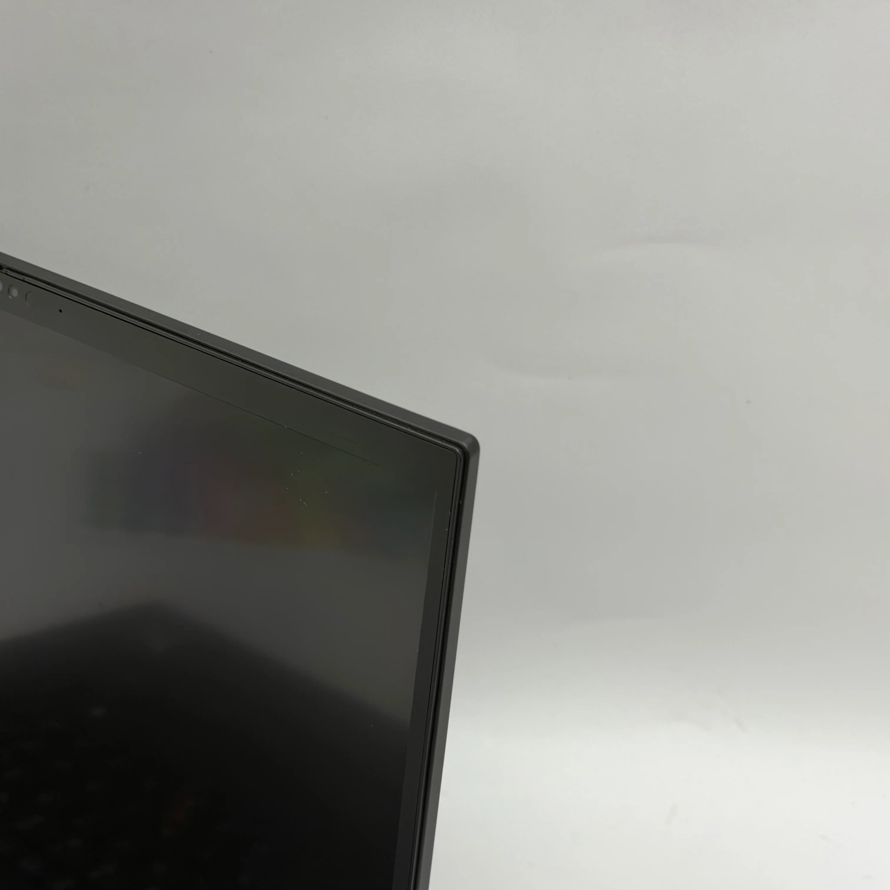 Lenovo ThinkPad T14s Gen 4 14" Ryzen 7 Pro 7840U 3.3GHz 16GB RAM 512GB SSD - Image 7