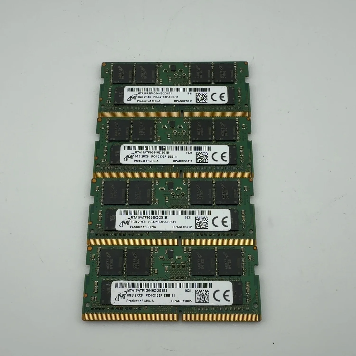 Micron  32GB (4x8GB) RAM DDR4 2133MHz MTA16ATF1G64HZ-261B1