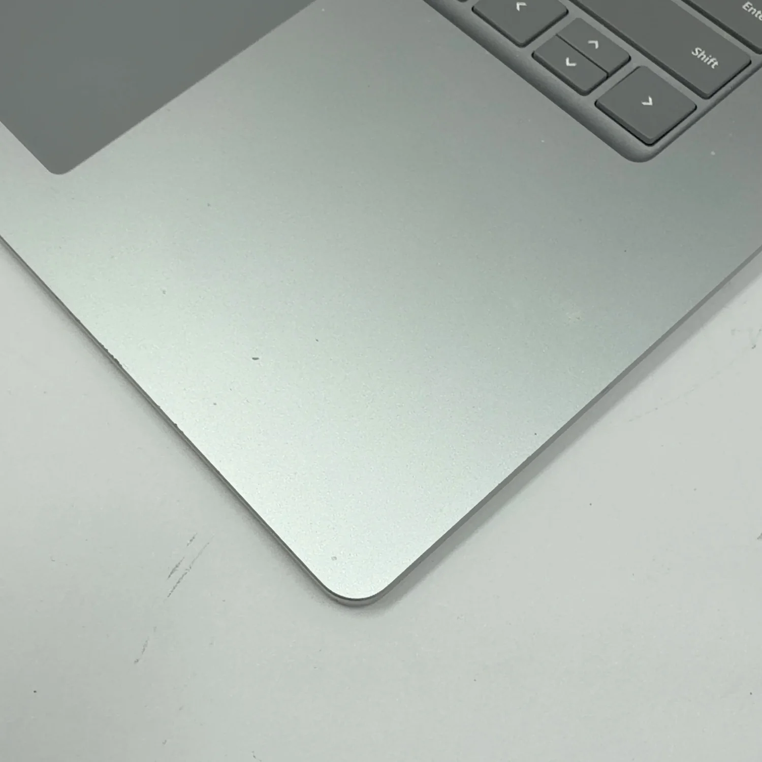 Microsoft Surface Laptop 3 1873 15" Ryzen 5 2.1GHz 8GB RAM 128GB SSD - Image 9
