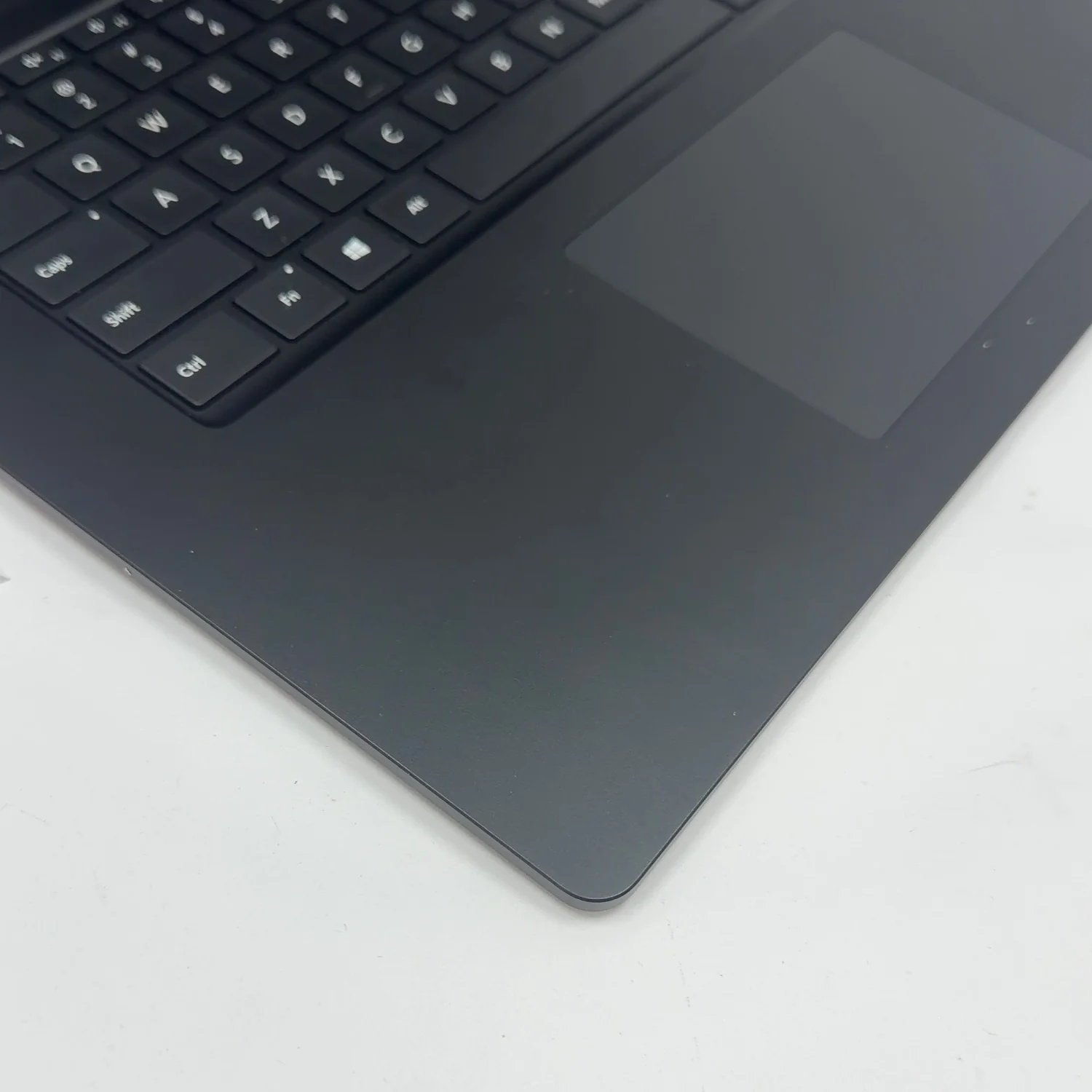 Microsoft Surface Laptop 4 1953 15" Ryzen 7 2.0GHz 8GB RAM 512GB SSD - Image 6