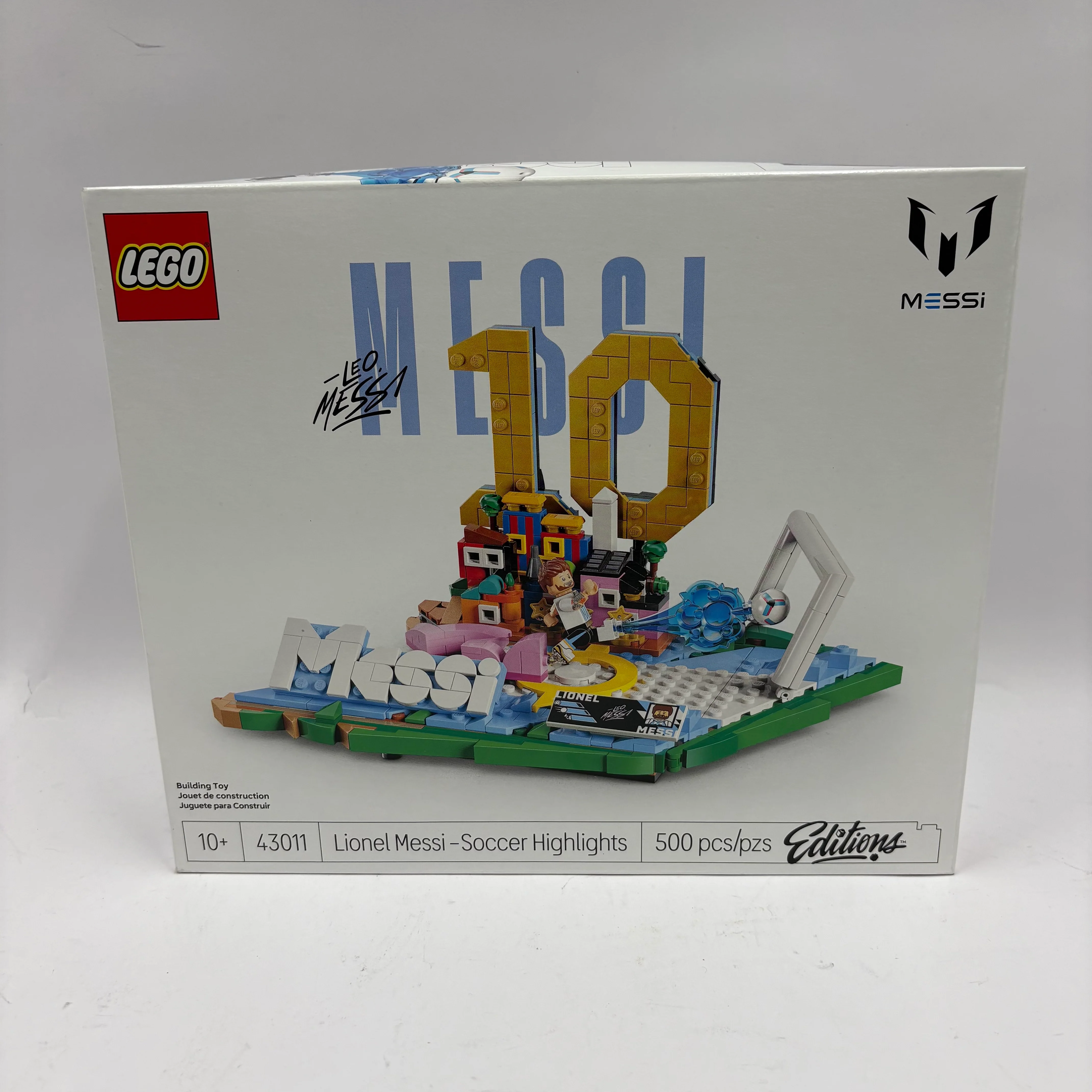New Lego Lionel Messi Soccer Highlights Lego Set 6590594 - Image 2