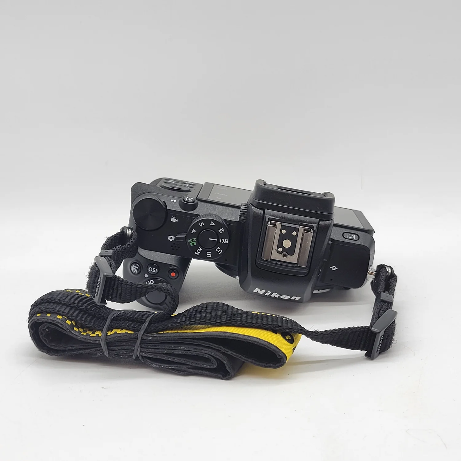 Nikon Z 50 20.9MP Mirrorless Camera Body Only - Image 7