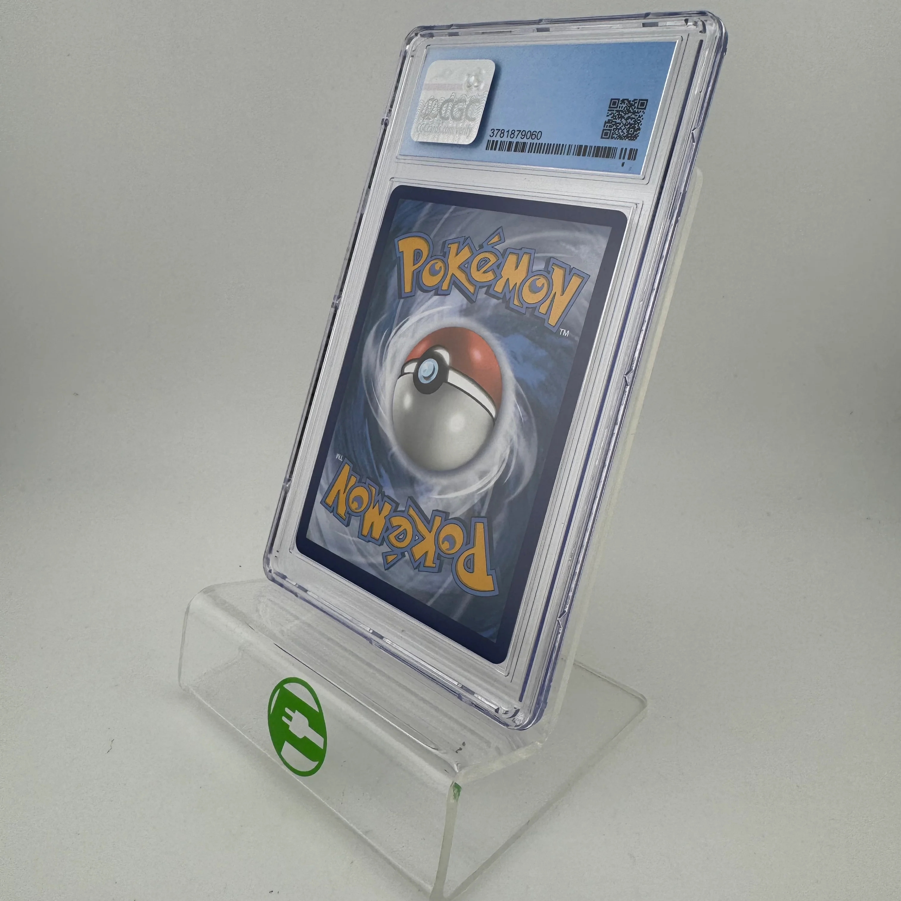 Pokémon TCG Vivid Voltage Pikachu VMAX #44 Holo English CGC 9.5 GEM MINT - Image 6