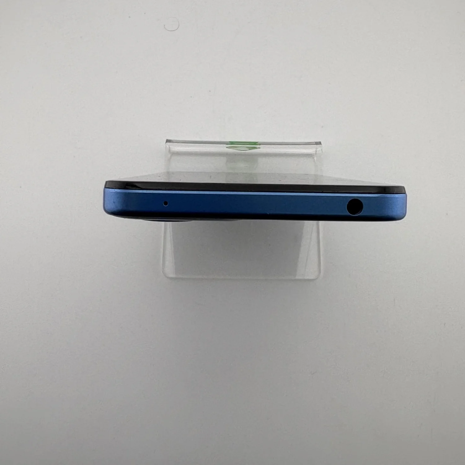 TracFone Motorola Moto G Play (2024) 128GB PVT Blue XT2413V - Image 7