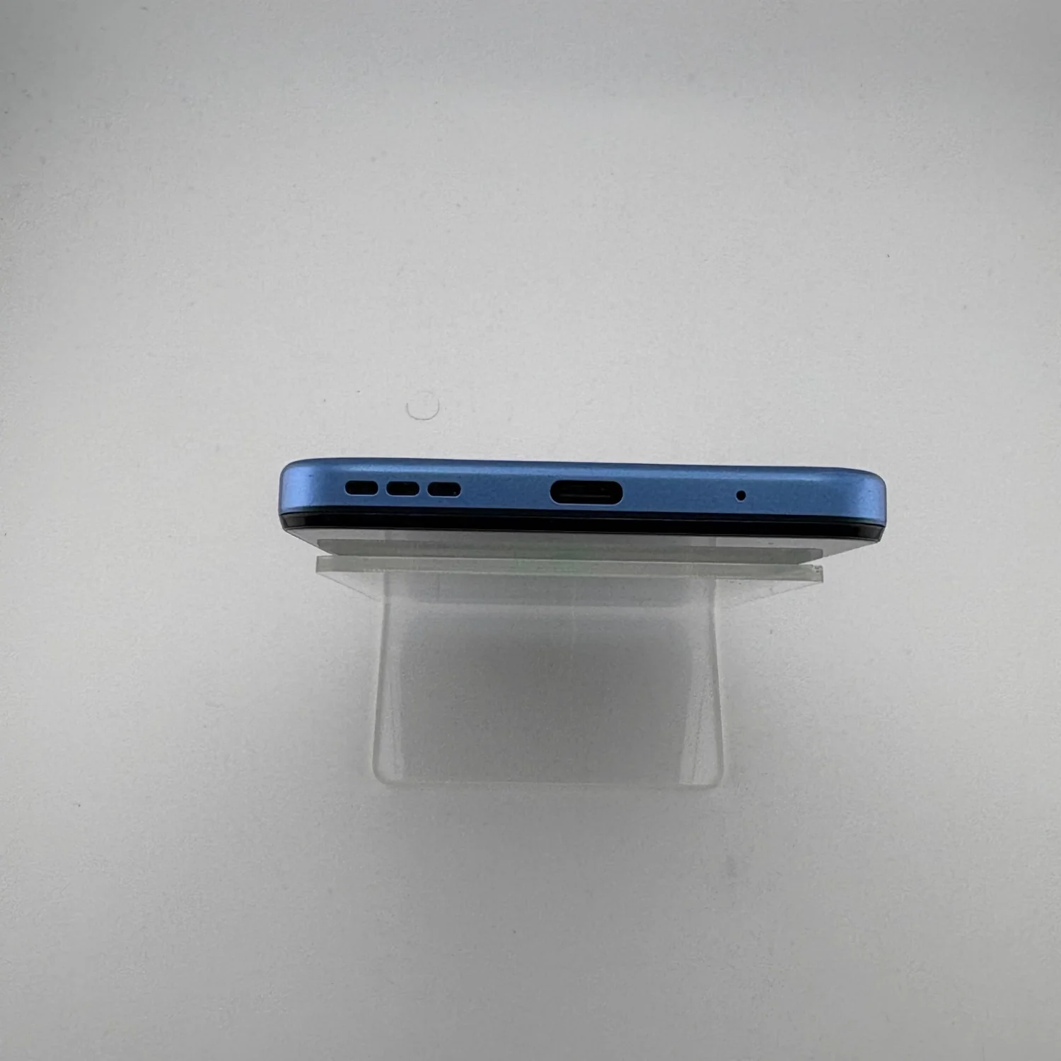 TracFone Motorola Moto G Play (2024) 128GB PVT Blue XT2413V - Image 8