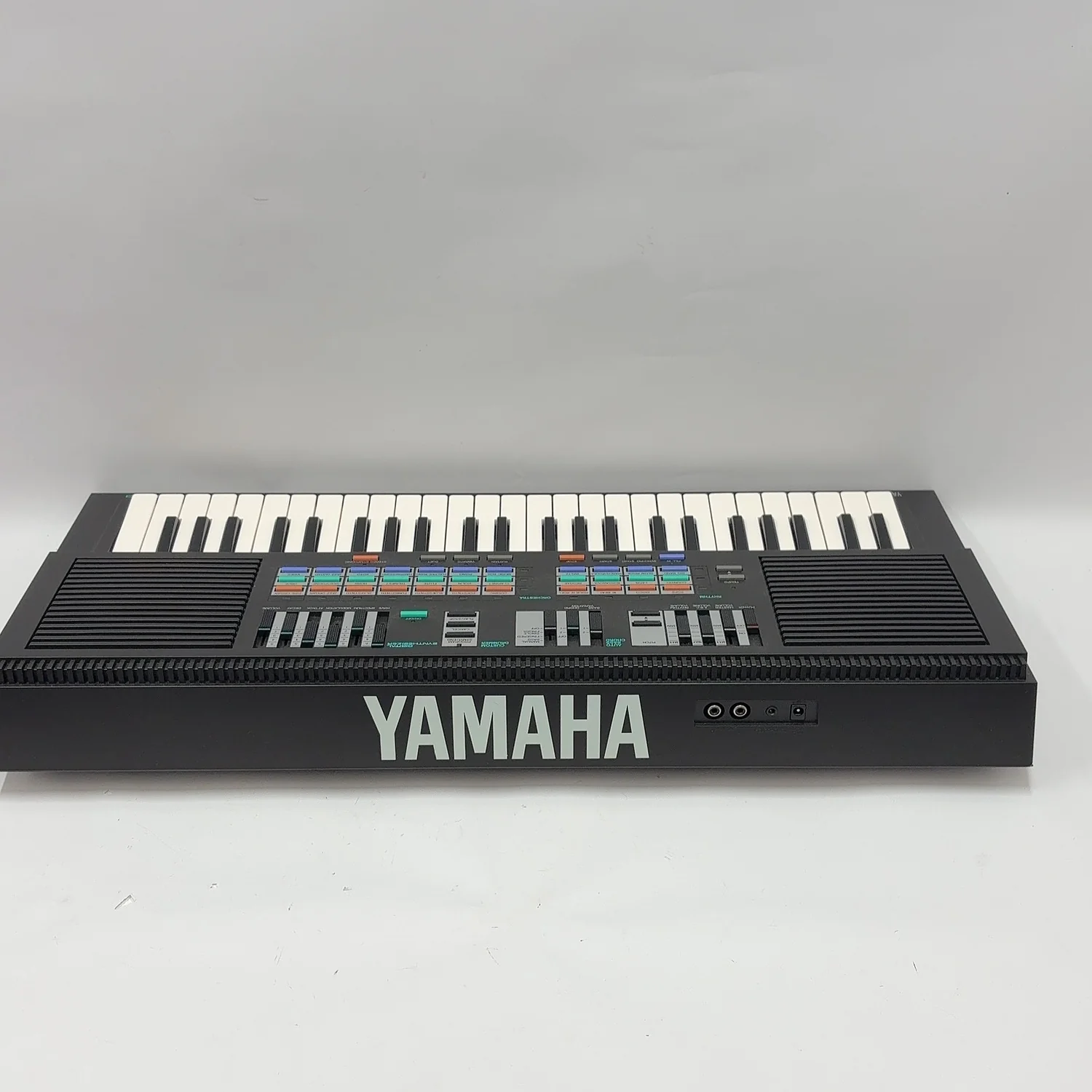 Yamaha PortaSound Electronic Keyboard Synthesizer PSS-470 - Image 3